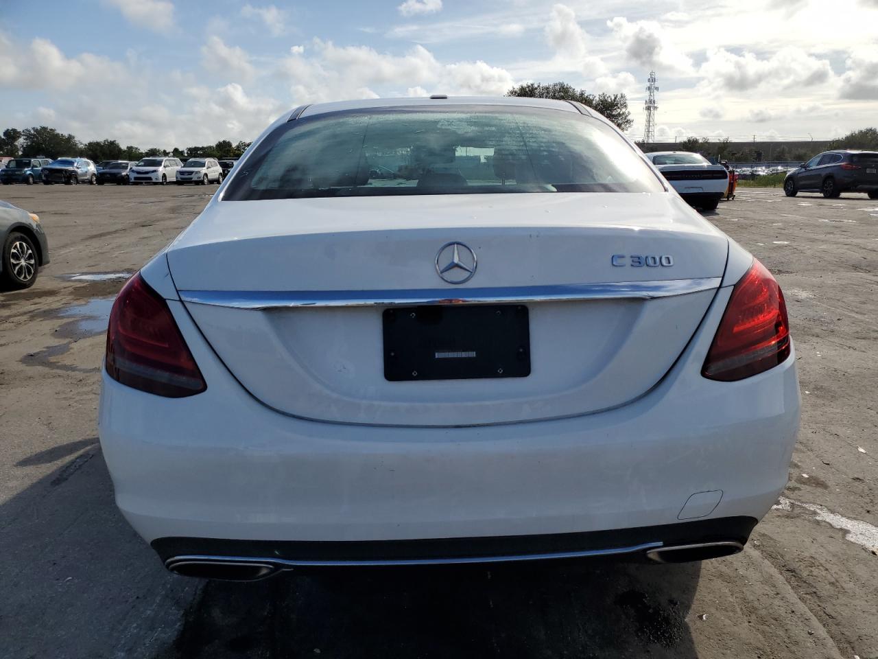 55SWF8DB7KU310054 Mercedes-Benz C-Class C 300 6