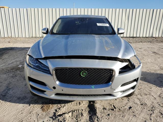 SADCS2FX2KA391693 Jaguar F-Pace