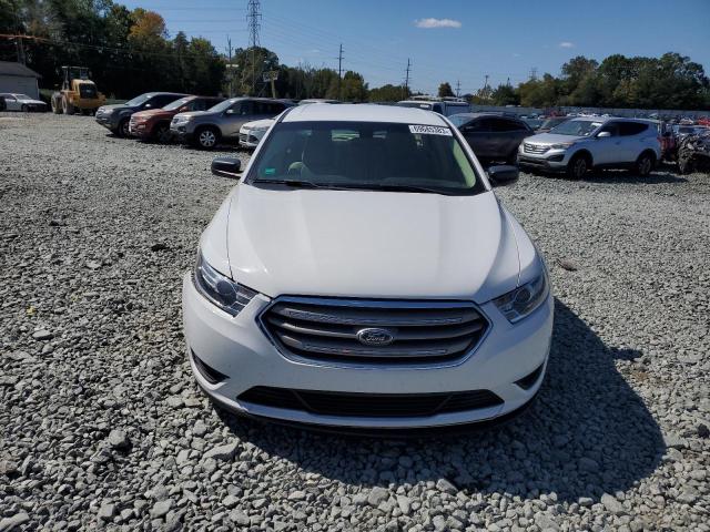 1FAHP2D89JG130836 Ford TAURUS SE