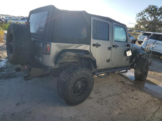 1C4BJWDG2EL156160 Jeep Wrangler Unlimited Sport