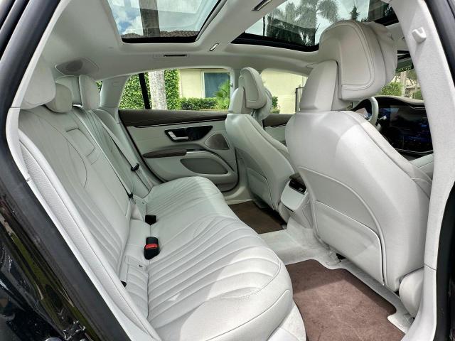 2022 MERCEDES-BENZ EQS SEDAN - W1KCG2DB0NA001043
