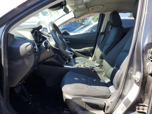  TOYOTA YARIS 2018 Сірий