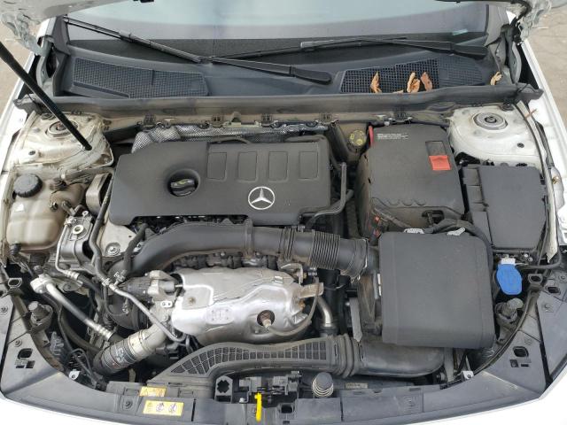 W1K3G4FBXMJ258220 Mercedes-Benz A 220 4matic