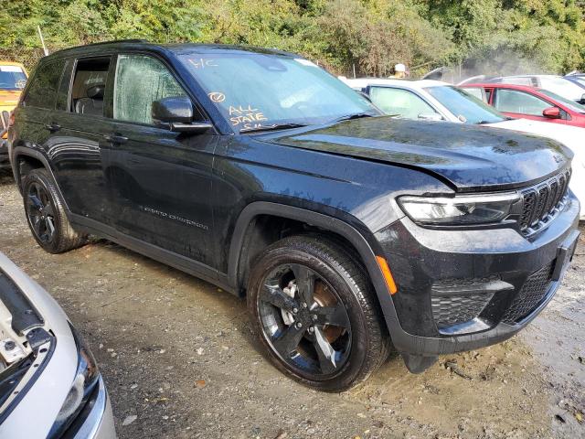 1C4RJHAG2N8572226 Jeep Grand Cherokee Laredo