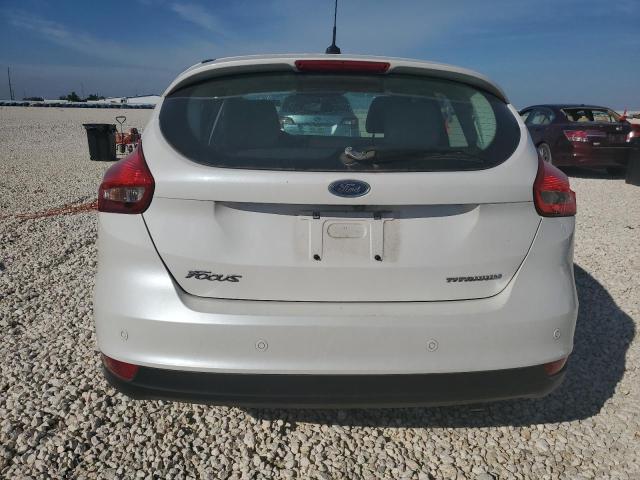 1FADP3N29JL240176 Ford Focus Titanium