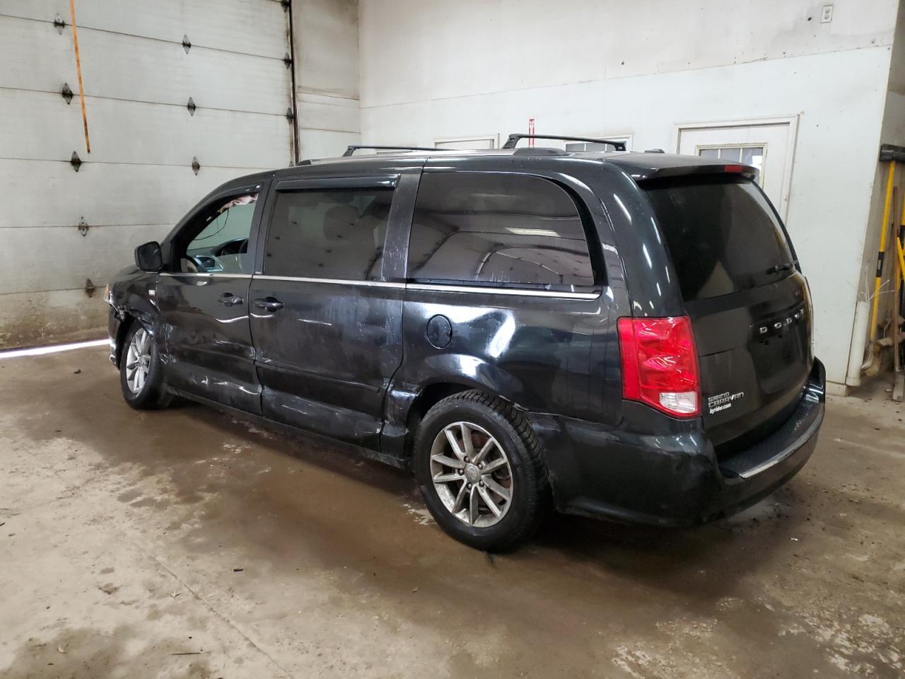 2014 Dodge Grand Caravan Sxt vin: 2C4RDGCG4ER224043