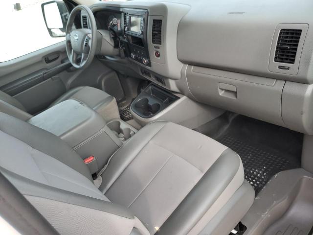 1N6AF0LY9JN803833 Nissan NV 2500 S