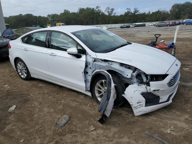 3FA6P0LU8LR184201 Ford Fusion SE 4