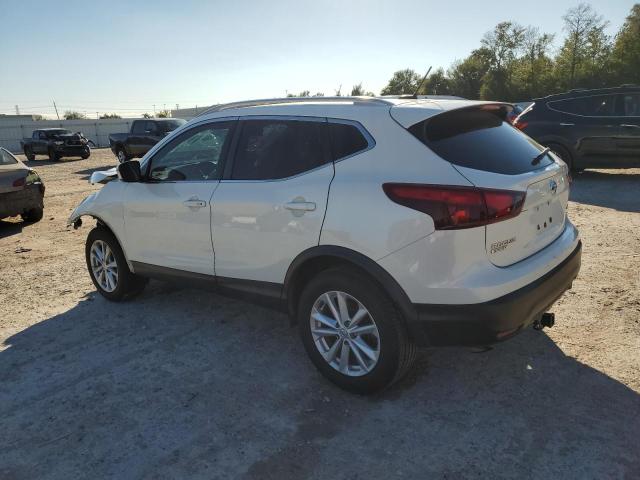 JN1BJ1CR6HW141026 Nissan Rogue Sport S