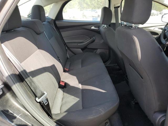 1FADP3F20HL221296 Ford FOCUS SE