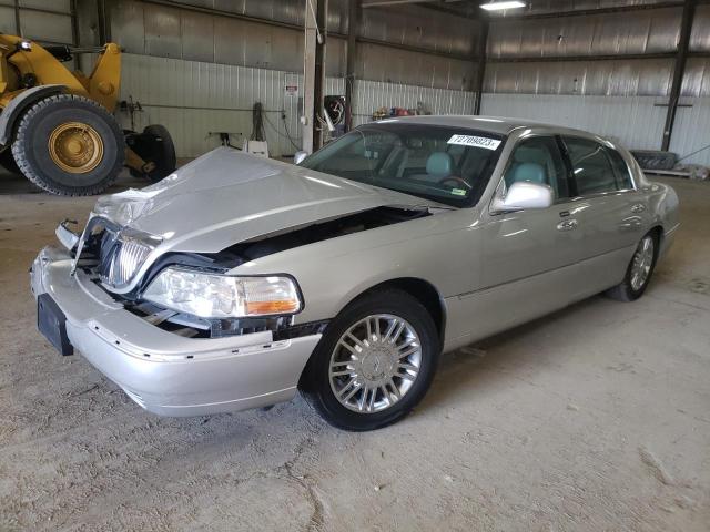 2007 Lincoln Town Car 