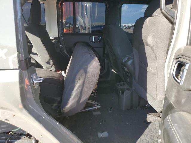 1C4HJXENXPW585111 Jeep Wrangler Sahara