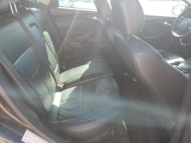 1FADP3K27GL340354 Ford FOCUS SE