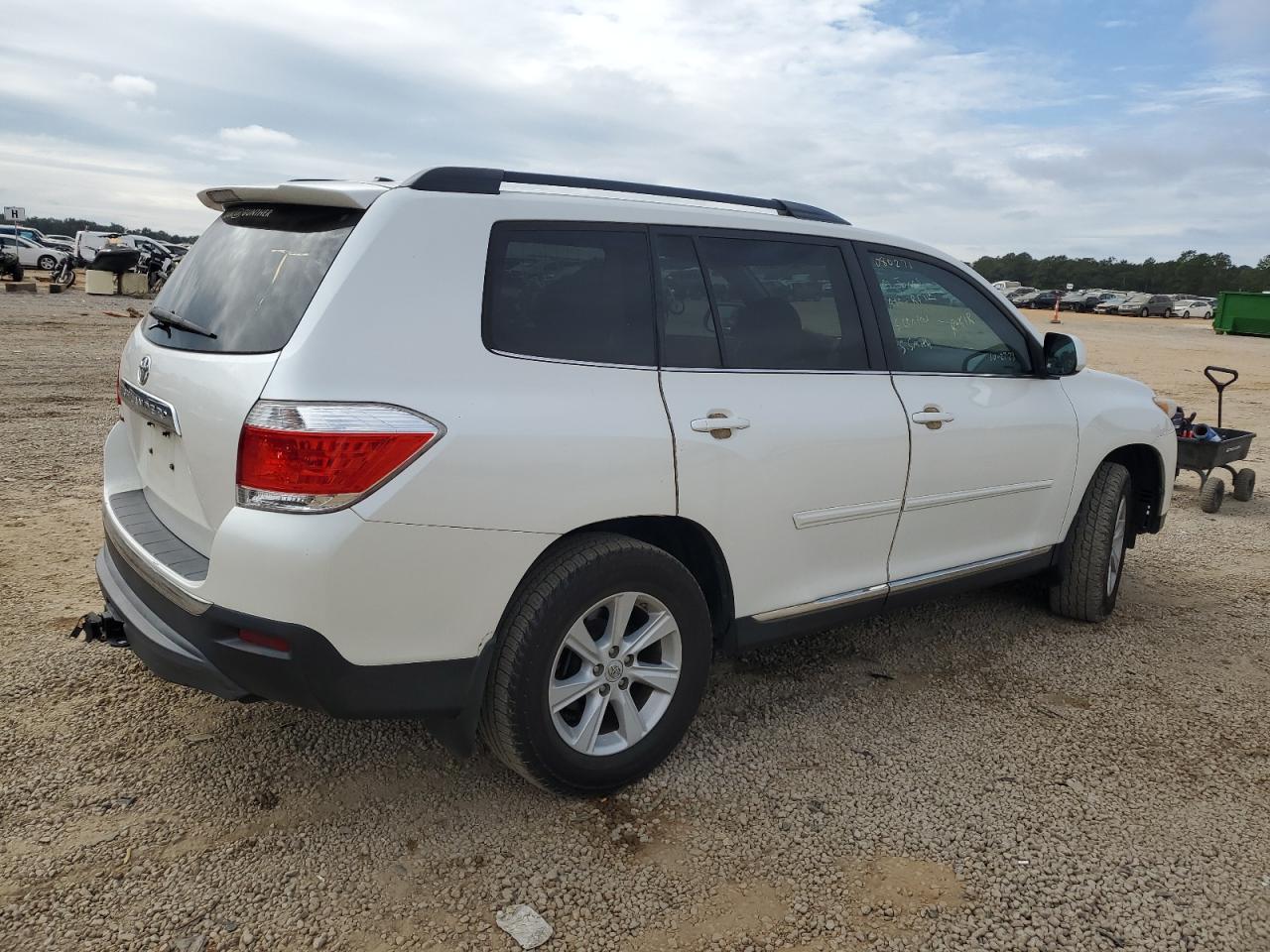 2012 Toyota Highlander Base vin: 5TDZK3EH7CS080271