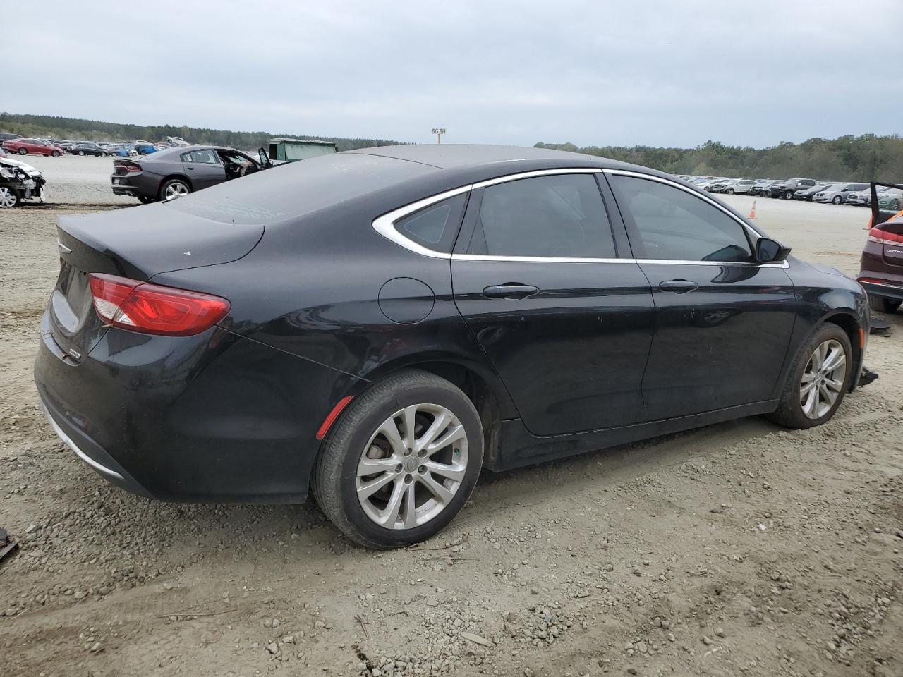 2015 Chrysler 200 Limited vin: 1C3CCCAB5FN657222