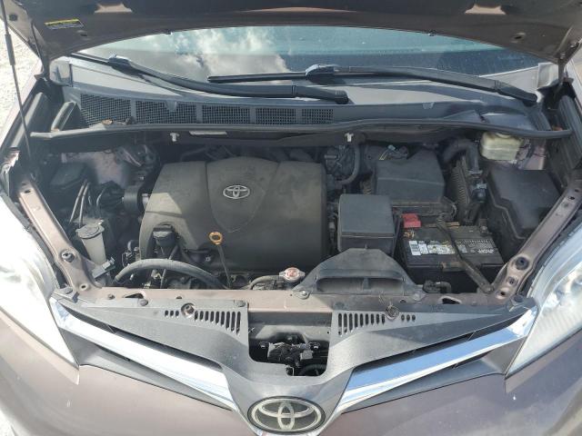 5TDYZ3DC8JS905373 Toyota SIENNA XLE