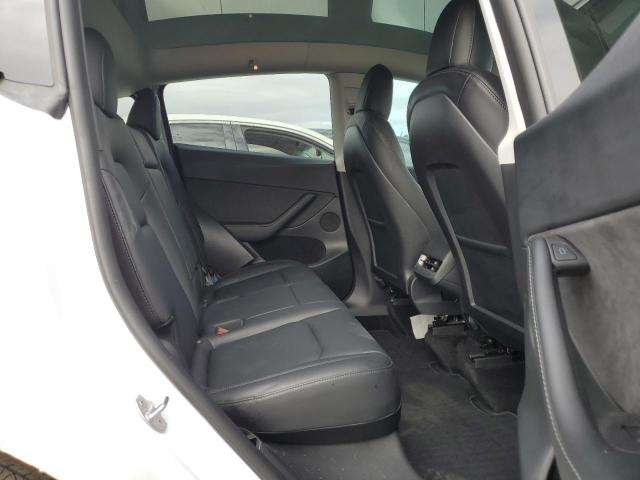 7SAYGDEE4NF572937 Tesla Model Y