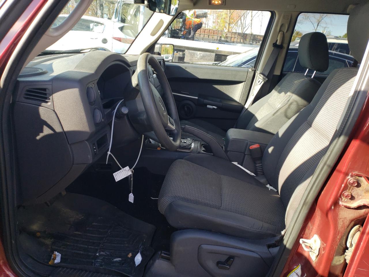 1j8hg48n98c154019 1J8HG48N98C154019 2008 Jeep Commander Sport