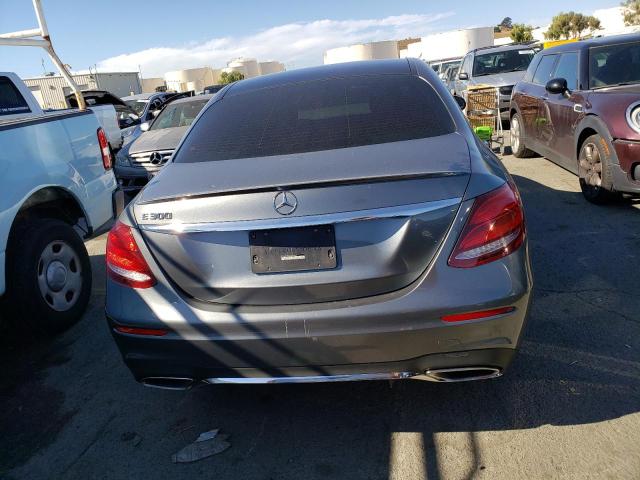 WDDZF4JB0HA049594 Mercedes-Benz E 300