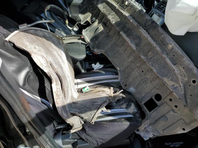 JA4APUAU8MU020028 Mitsubishi Outlander Sport Es