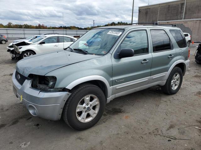 2005 Ford Escape 