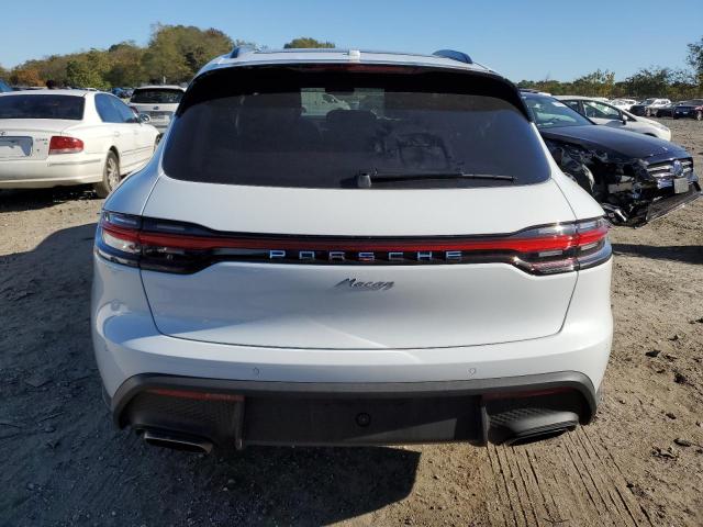 WP1AA2A51PLB14961 Porsche Macan Base  6