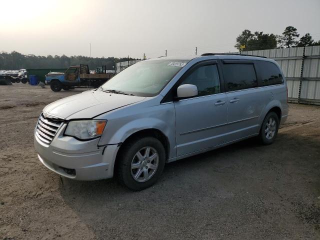 2009 Chrysler Town & Country Touring