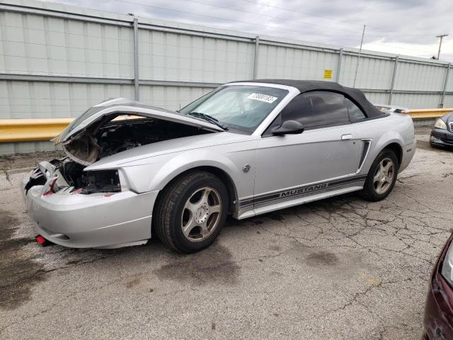 2004 Ford Mustang 