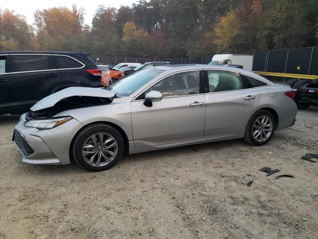 2022 Toyota Avalon XLE