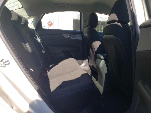 3KPF24AD7ME289307 KIA FORTE FE