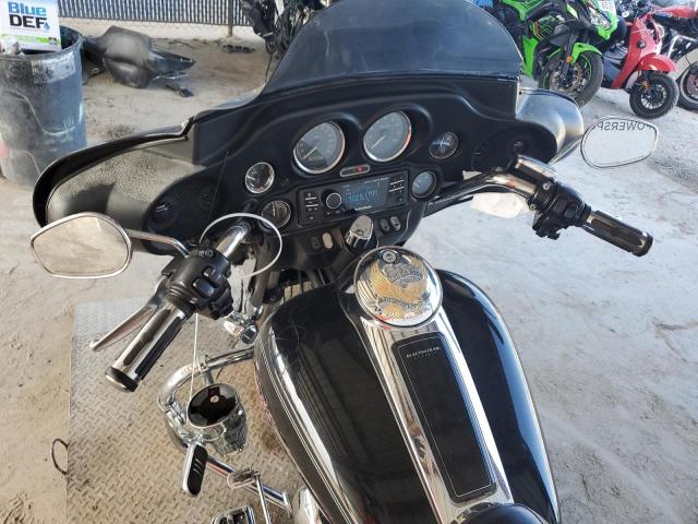 2010 HARLEY-DAVIDSON FLHTC - 1HD1FF416AB616881