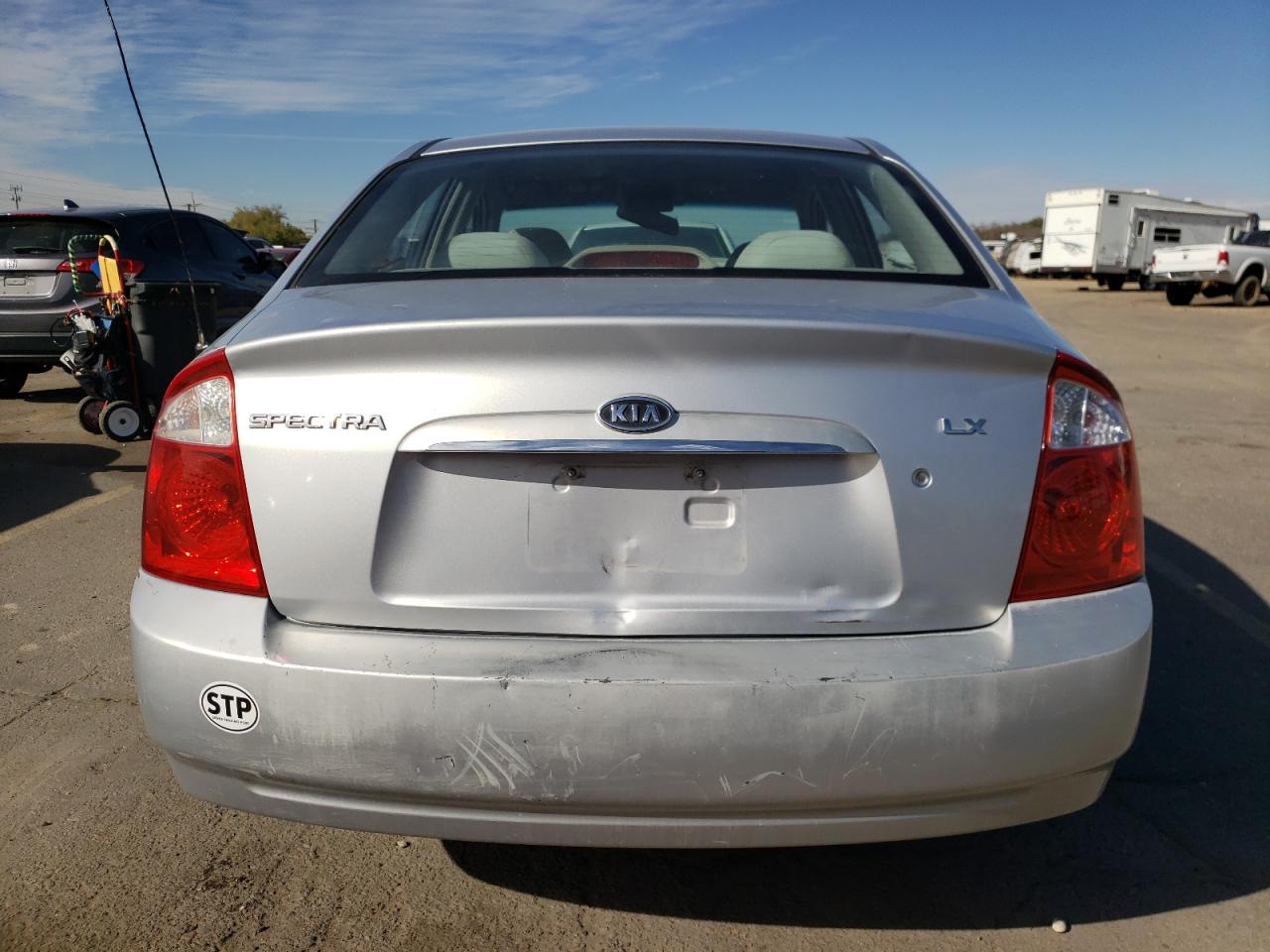 KNAFE122945047291 2004 Kia Spectra Lx