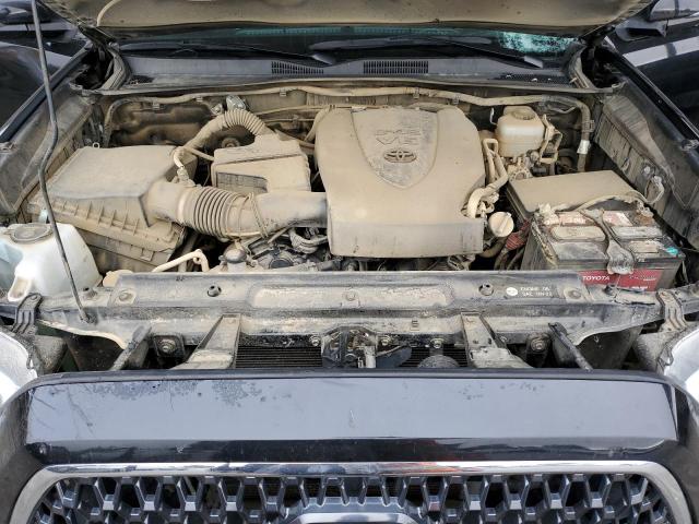  TOYOTA TACOMA 2018 Чорний