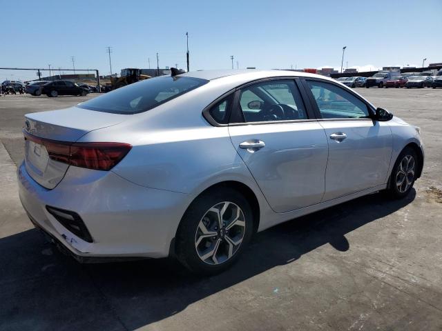 3KPF24AD8LE243208 KIA FORTE FE