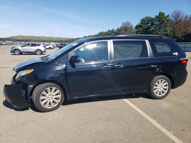 Lot #2365918565 2017 TOYOTA SIENNA XLE salvage car