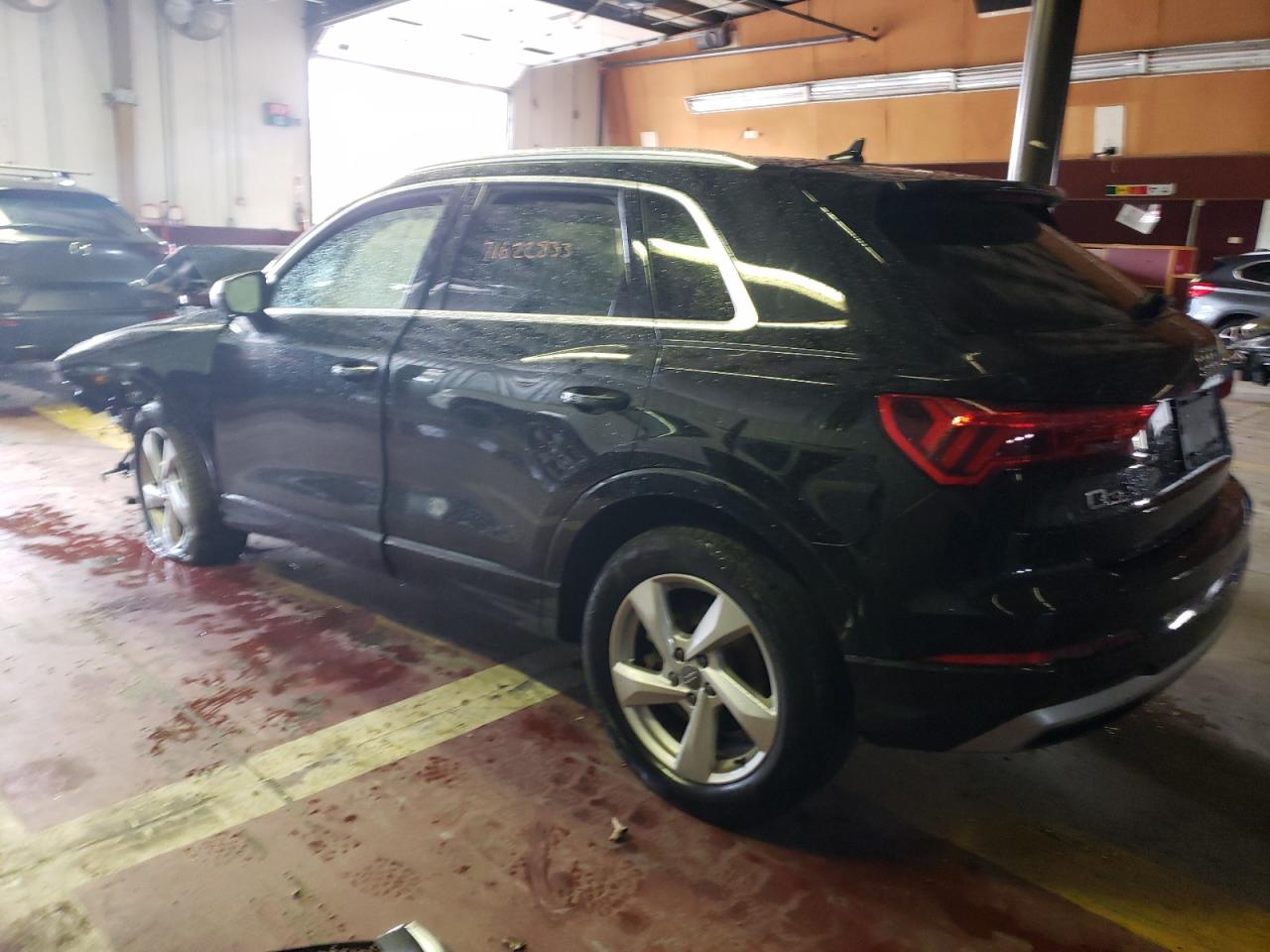 WA1AECF35K1065121 2019 Audi Q3 Premium