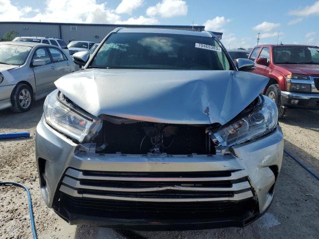 5TDJZRFH7HS412176 Toyota Highlander Se