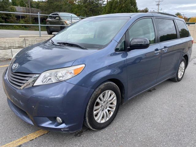 2015 Toyota Sienna XLE