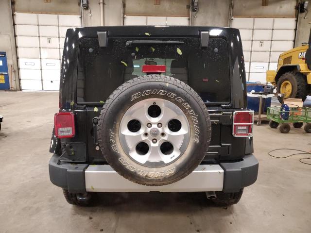 1C4BJWEG2EL138594 Jeep Wrangler Unlimited Sahara