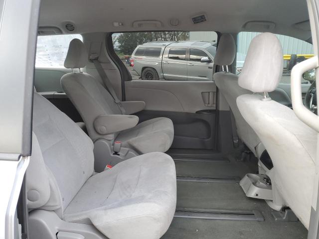 5TDZK3DC1FS687468 Toyota SIENNA