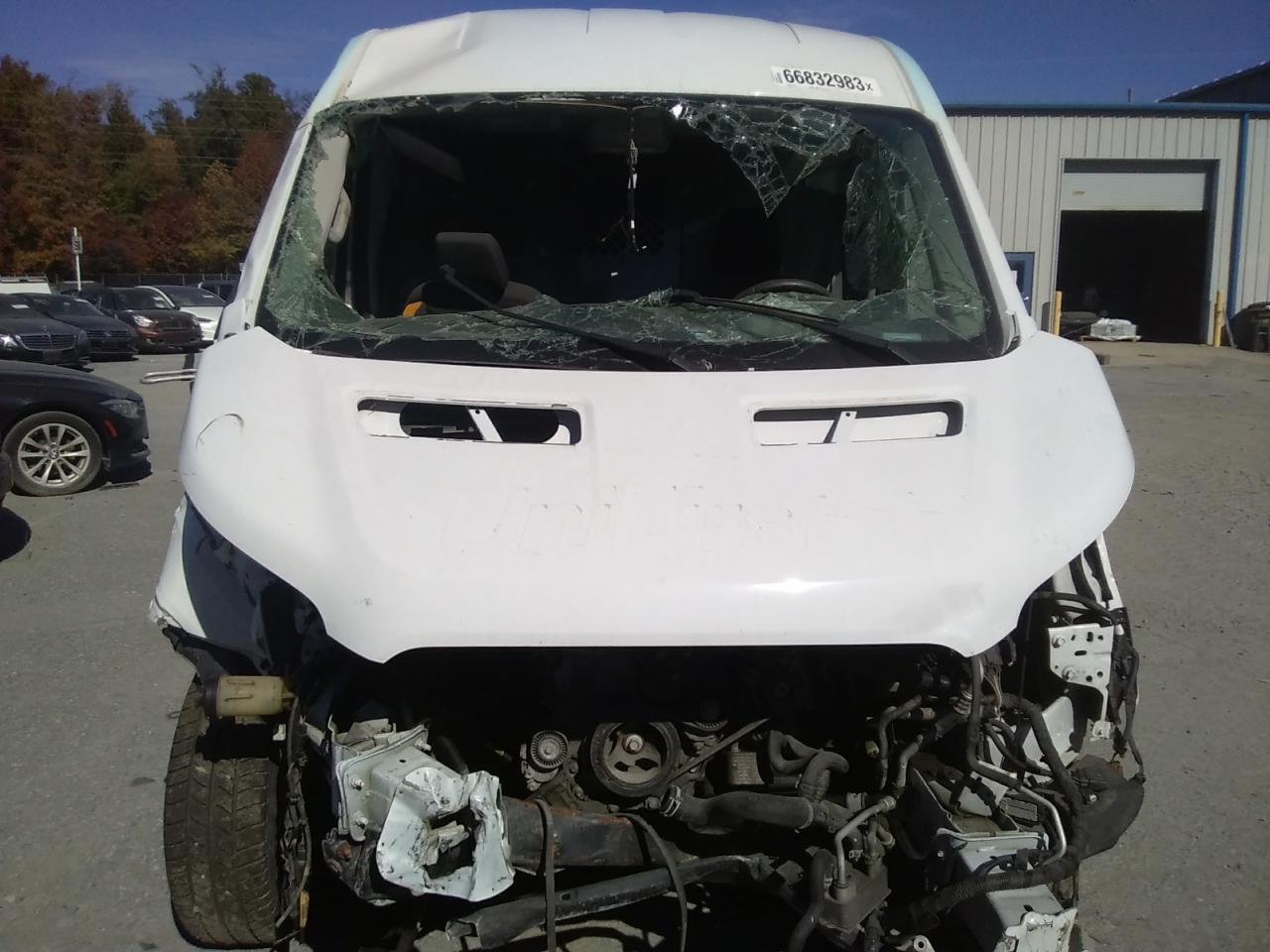 VIN: 1FTYR2CM5KKA92197 2019 FORD TRANSIT