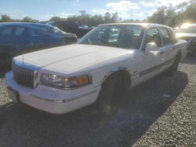 1997 Lincoln Town Car Executive