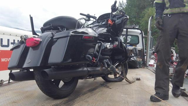 2022 HARLEY-DAVIDSON FLTRK 1HD1KZF13NB609158