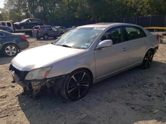 2005 Toyota Avalon XL