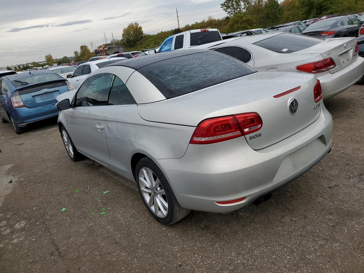 Lot #2551961892 2012 VOLKSWAGEN EOS KOMFOR