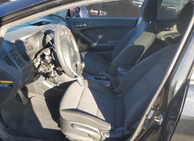 KNAFX4A66E5149147 KIA FORTE LX