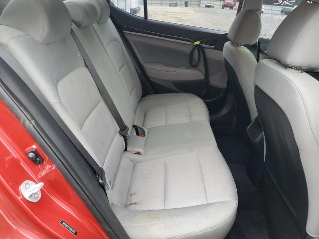 5NPD84LF7HH083670 Hyundai ELANTRA SE