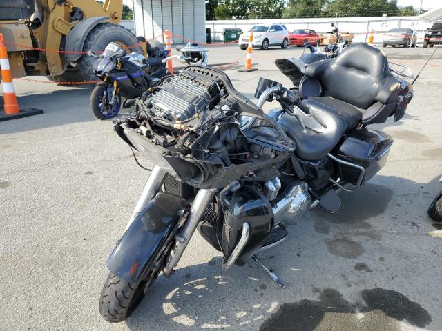 2017 HARLEY-DAVIDSON FLTRU 1HD1KGD3XHB637584