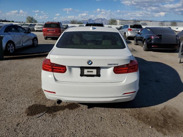WBA3B1G50ENN90576 BMW 320 I