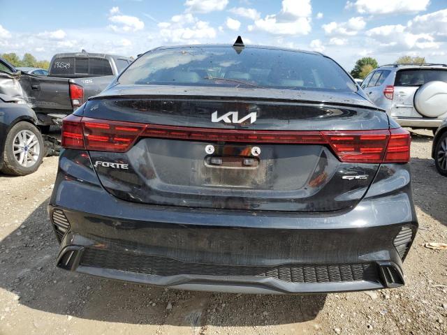 3KPF54AD4NE441911 KIA Forte Gt Line